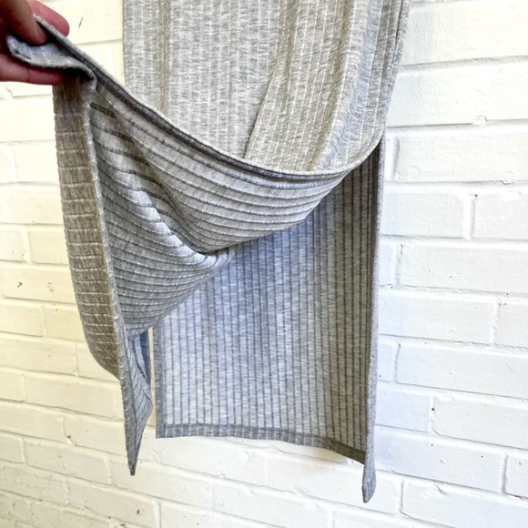 ASOS Gray Ribbed Midi Dress, Size 6 *NWT* - Picture 4 of 6